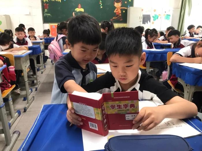 你好小学，我们来啦!——新城中心幼儿园参观小学活动纪实