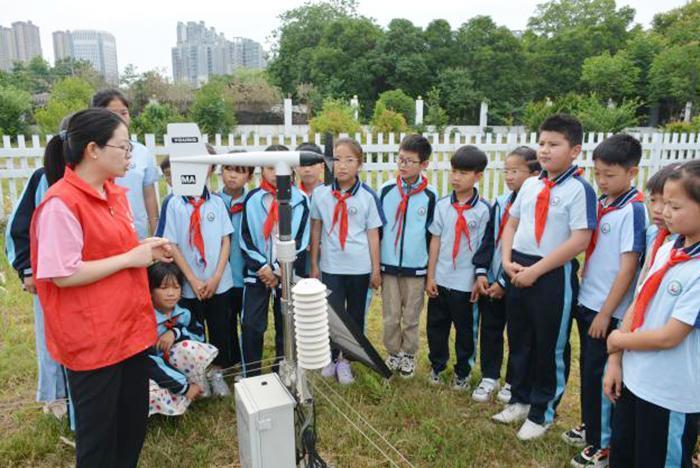 学习气象知识　探索气象奥秘——涡阳县城西学区中心学校组织学生参观涡阳气象科普馆