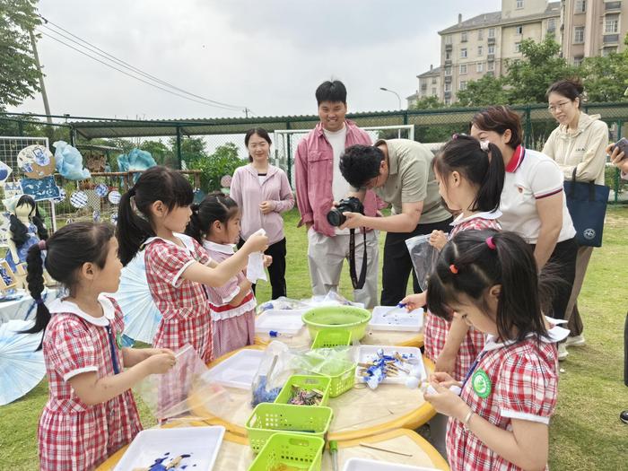 安幼桃蹊分园:游戏点亮快乐童年——迎接央视记者调研采访