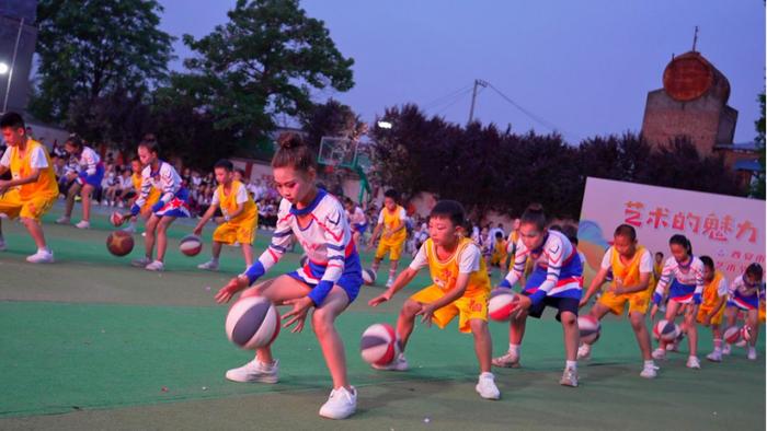 西安市汉都第一学校第二届艺术节暨庆“六一”文艺汇演