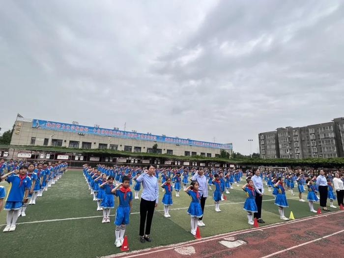 沣东车辆小学举行2024年“红领巾 爱祖国”新队员入队仪式
