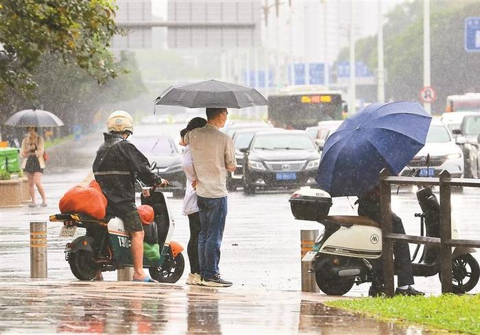 广东正迎来新一轮强降水过程 龙舟水“硬控” 高考多阵雨