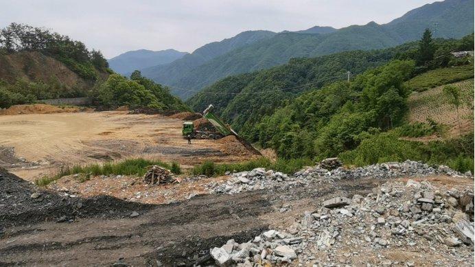 典型案例 | 湖北省武汉市和神农架林区建筑垃圾随意倾倒破坏生态