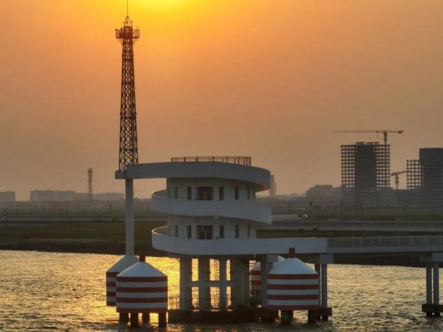 世界海洋日丨上海现代海洋城市发展蓝皮书（2023评估报告）发布