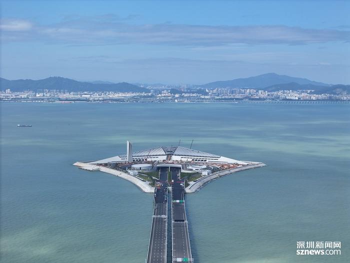 深圳中山一小时生活圈指日可待 百名记者提前探营深中通道（多图）