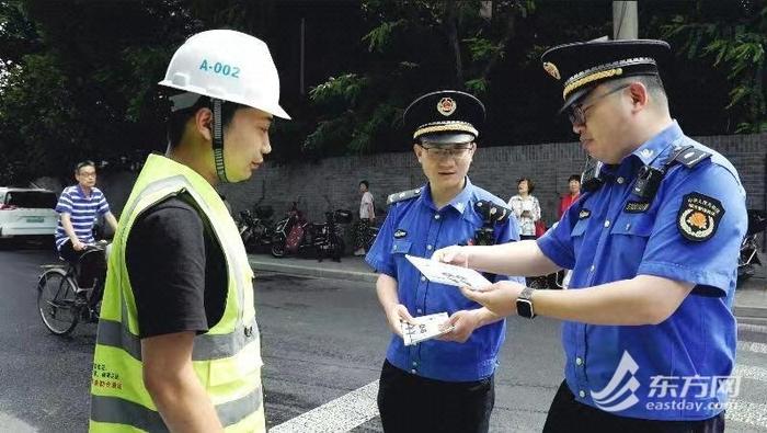 上海市城管执法总队：考场周边工地停止施工，如遇噪音污染可致电12345投诉