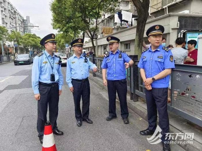 上海市城管执法总队：考场周边工地停止施工，如遇噪音污染可致电12345投诉