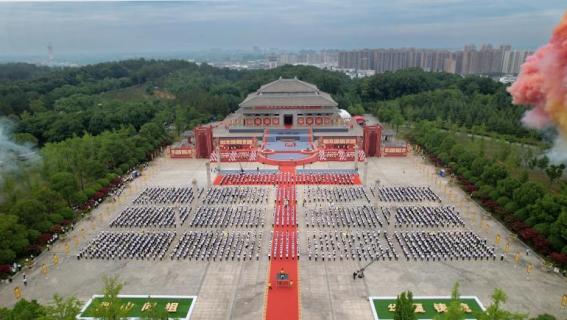 湖北卫视事业部圆满执行甲辰年拜谒炎帝神农大典