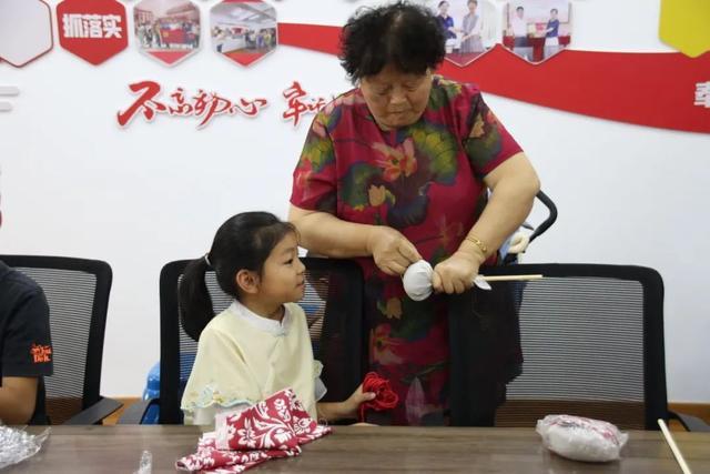 艾草香里说少年，跳蚤市场献爱心！奉城这场迎端午活动你参加了吗？