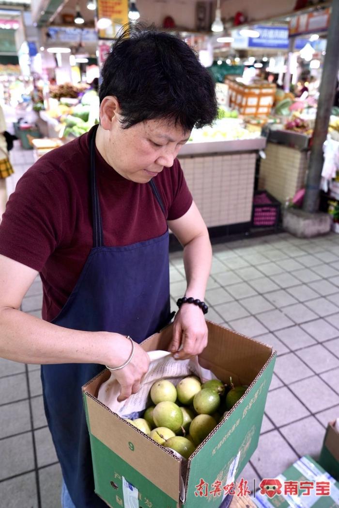 便正靓！南宁市场货丰价稳  市民的“水果自由” 来了