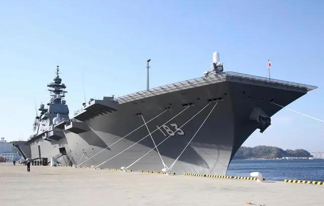 马斯克大消息！日本自卫队开始试用“星链”！宣布3年内将为90%水面舰艇装备“星链”信号接收终端，“吸引更多年轻人入伍”