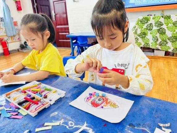 灞桥区江尹幼儿园开展“爱眼日”主题活动