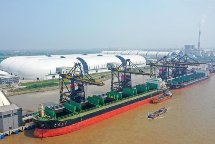 江苏靖江：“港口+港区+产业”协同发展，助力港口大“流量”转化为高质量发展大“增量”