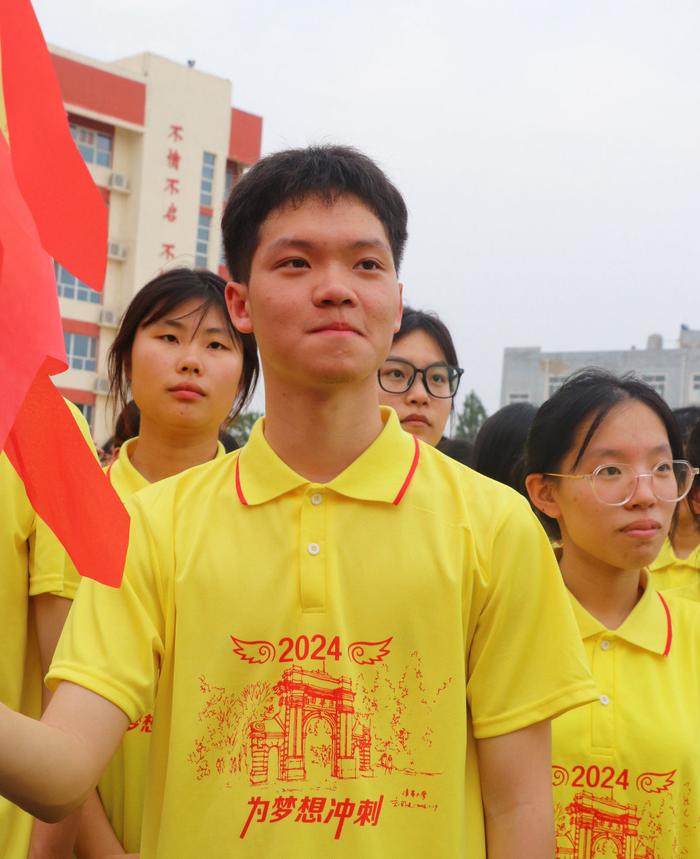 不负少年凌云志 且待金榜题名时 衡水十三中为高考学子加油鼓劲