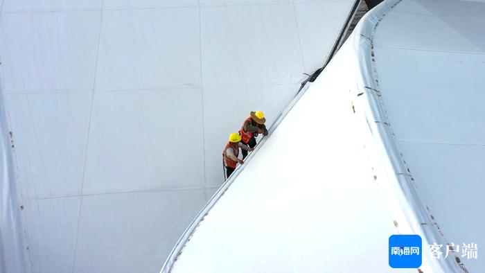 海口新海港和南港“二线口岸”（货运）集中查验场所项目收尾施工忙