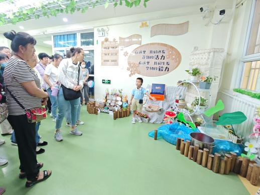 灞桥区洪庆街道中心幼儿园端午节家长半日开放活动