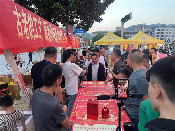 深耕县级市场，川盟酒业集团大地魂聚焦千亿光瓶酒赛道谋求大发展