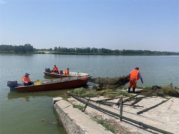 天津东丽区河（湖）长办开展海河阻水渔具、障碍物清理整治专项行动