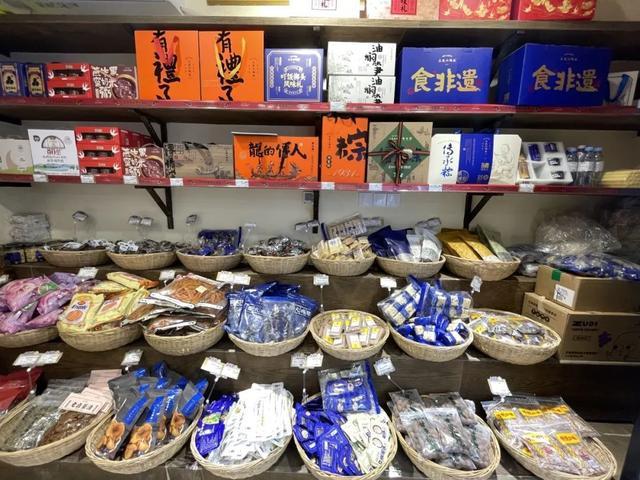 实现“零食自由”！这份《方松宝藏零食店打卡指南》请收好