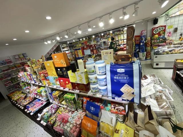 实现“零食自由”！这份《方松宝藏零食店打卡指南》请收好