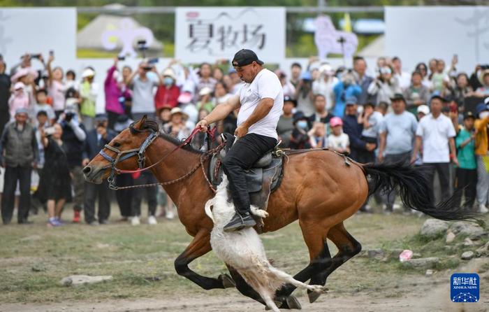 乌鲁木齐：“游牧文化旅游节”开启