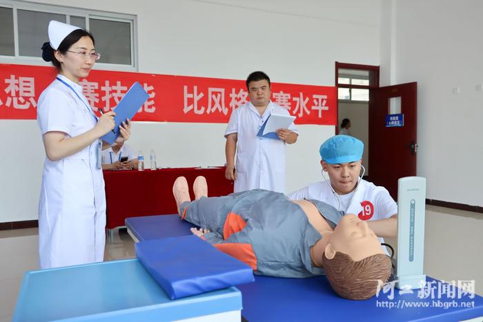 沧县举办医护护理职业技能大赛