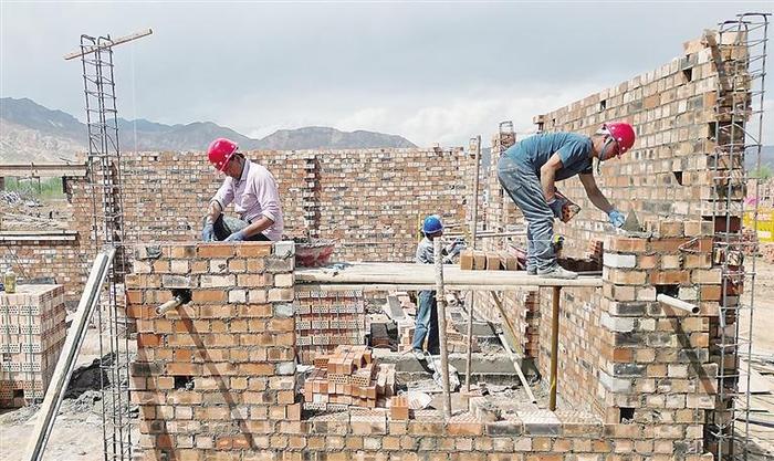 齐心协力重建美好家园——积石山县大河家镇灾后恢复重建工作有序推进