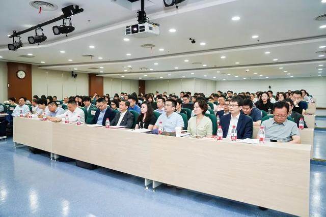 浦东新区律师行业党委举办党纪学习教育培训班