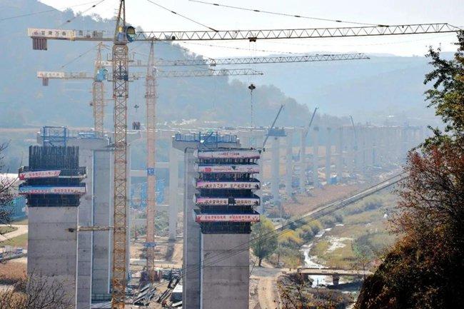 快马加鞭  甘肃路桥重点建设项目加快施工进度