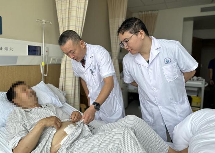 7年内患两种癌，68岁患者从甘肃跨越6000里南下深圳寻医