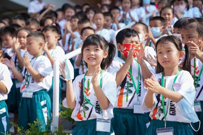 《广州市中小学生心理健康促进条例（草案修改稿）》引发热议——大家拍手称赞的同时，希望这些细节能够完善