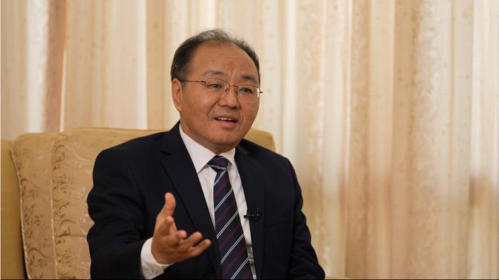 专访中国驻马来西亚大使欧阳玉靖：我用四个词形容中马关系丨直说中国