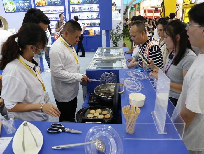 第五届中国漳州（龙海）食品博览会达成意向订单金额39.6亿