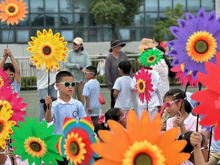 五育并举百花开，多彩童年向未来——记合肥一六八新桥学校一年级第二学期“奇幻森林大冒险”夏日游园会