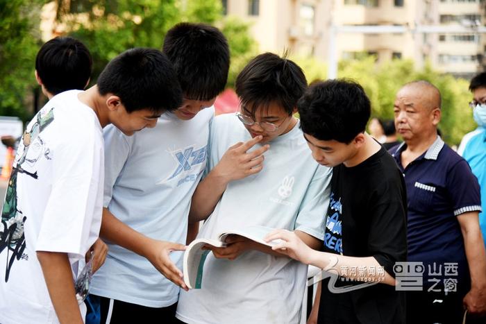 直击山西中考现场 丨 扬帆起航，乘风破浪（图）