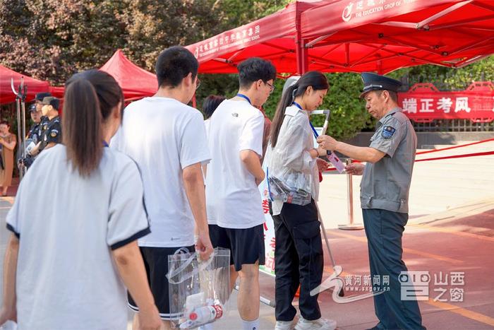 直击山西中考现场 丨 扬帆起航，乘风破浪（图）