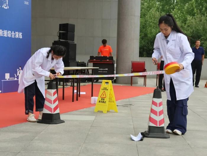 市场活动 | 危化品泄漏怎么办？河北师范大学这场安全培训很“硬核”