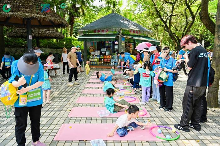 深圳国寿启动第十八届客户节  大型亲子泡泡跑吸引千余家庭体验