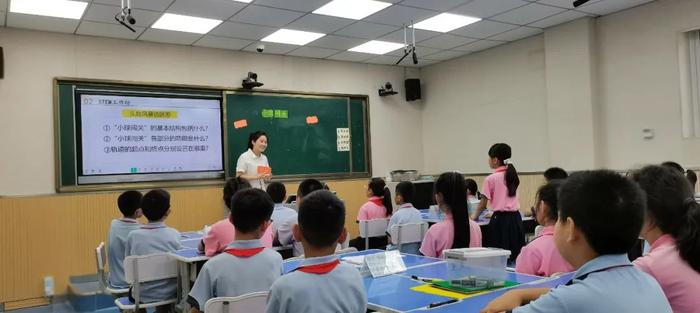 灞桥区东城一小开展STEM课程教学实践展示活动