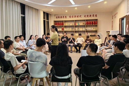 江西信丰县总工会开展职工心理健康公益讲座活动