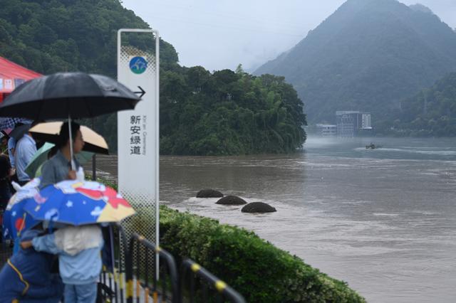 早读｜长江流域防汛形势日益严峻