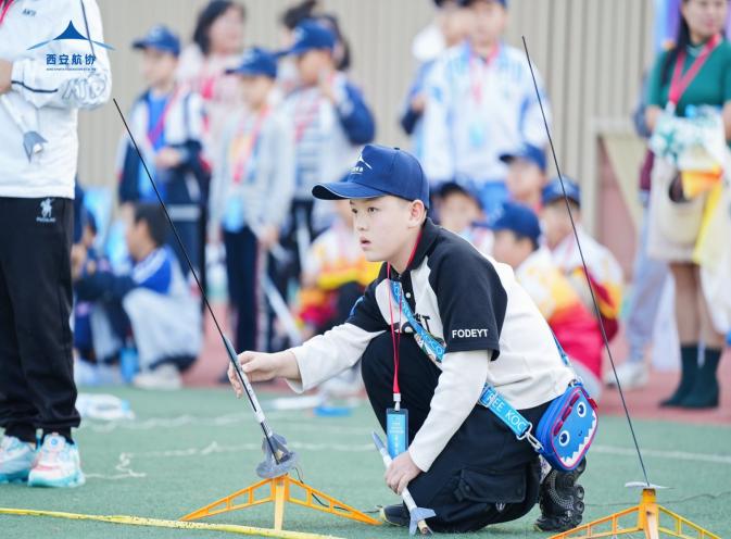 未央区前进教育集团先锋小学在西安市青少年航空航天模型竞赛中喜获佳绩