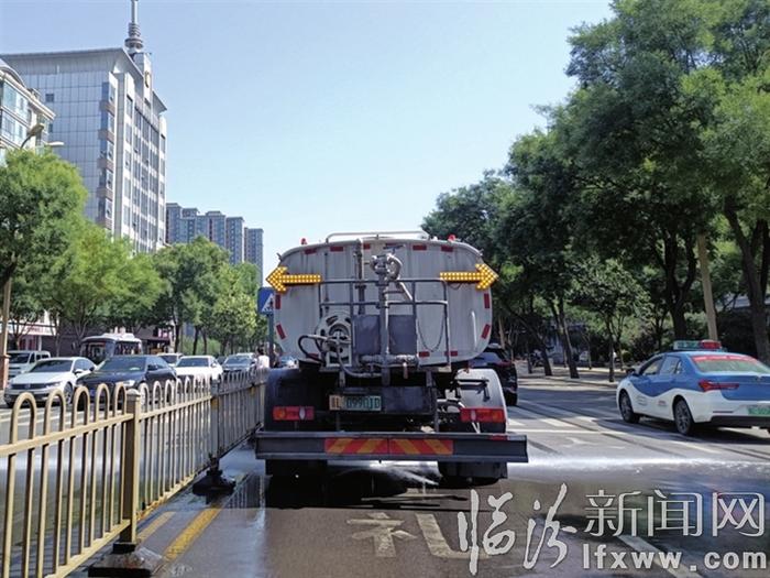 临汾市城市管理局：扮靓美丽家园