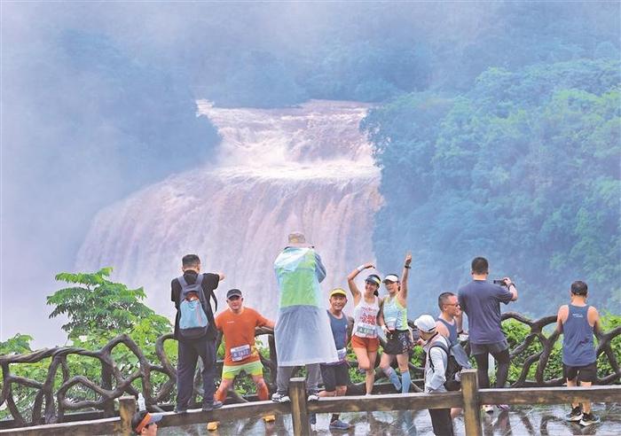 甜蜜镇宁 浪漫奔跑