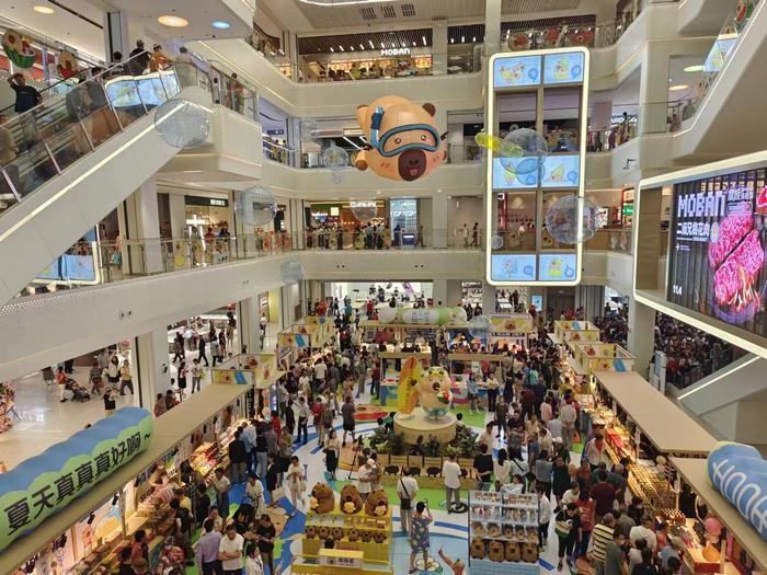 融“购物中心+社区中心”一体，点亮浦东社区商业新篇章！沪新添一座地标商业体