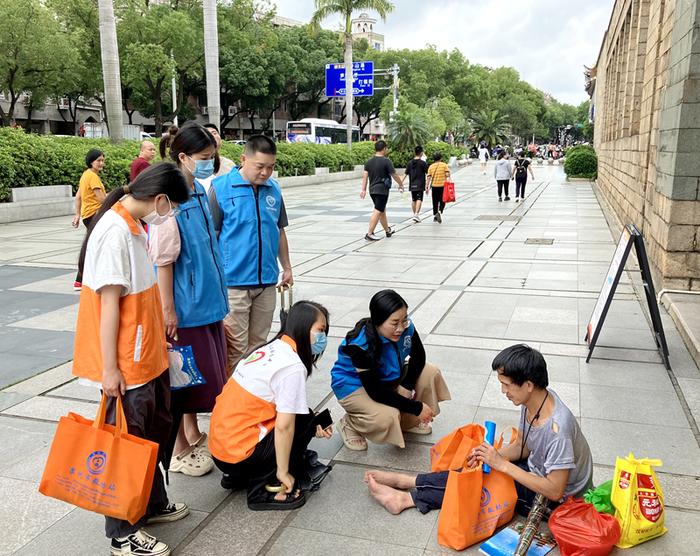 简化救助流程！福建各地设立临时避暑避险场所153个