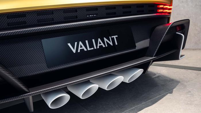 阿斯顿・马丁推出 Valiant 超跑：745 马力 V12 + 6 速手动，全球限量 38 台已售罄