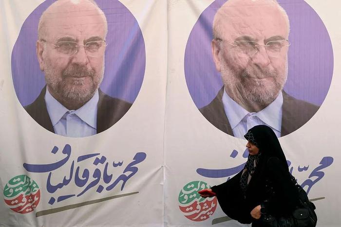 伊朗总统选举倒计时1天，他临阵退选