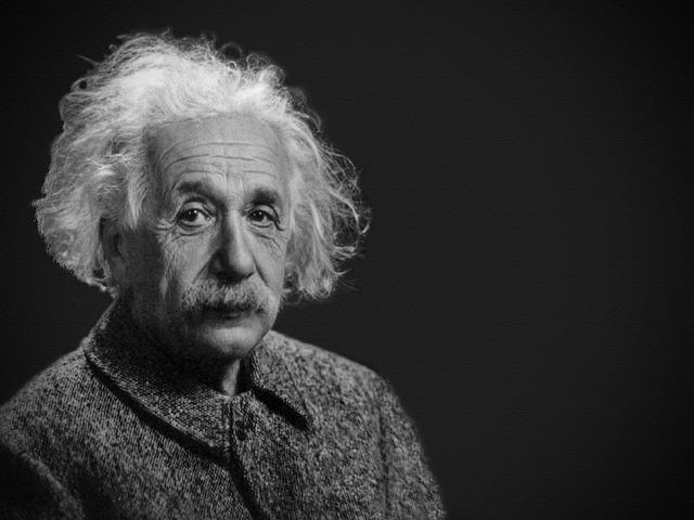 爱因斯坦建议美国研发原子弹的信件将被拍卖：估值超 400 万美元，微软联合创始人保罗・艾伦藏品