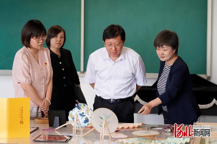 共青团河北省委书记侯贵松为学院“青马专班”培训作专题辅导